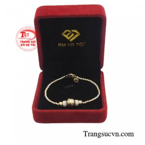 Sản phẩm được giao hàng toàn quốc.