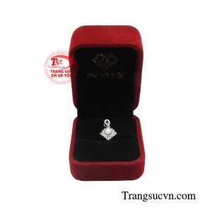 Sản phẩm được giao hàng toàn quốc.