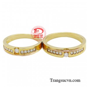 Hơn thế nữa đeo nhẫn kim cương còn mang đến sự sang trọng và đẳng cấp cho người đeo.