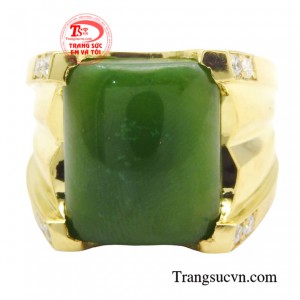 Đai nhẫn thiết kế bản to ôm chọn lấy ngón tay giúp cho người đeo cảm thấy rất thoải mái, trên đai nhẫn gắn những viên kim cương sáng lấp lánh.