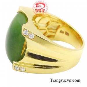 Kim cương biểu tượng của sự vĩnh cửu và tình yêu, mang đến vẻ đẹp lấp lánh và thu hút mọi ánh nhìn, độ sáng, độ lửa và độ sắc nét hoàn hảo của kim cương góp phần tôn vinh đẳng cấp và vị thế của người đeo.