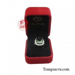 Sản phẩm được giao hàng toàn quốc.