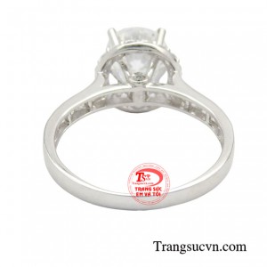 Chính vì thế mà EVT luôn hướng đến những sản phẩm phù hợp với những phong cách của các nàng.