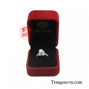 Sản phẩm được giao hàng toàn quốc.