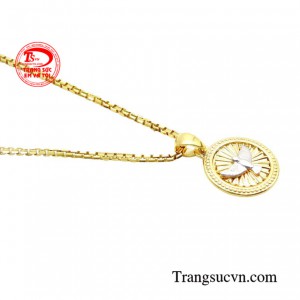 Hình ảnh này không chỉ mang ý nghĩa sâu sắc mà còn rất tinh tế và thanh lịch.