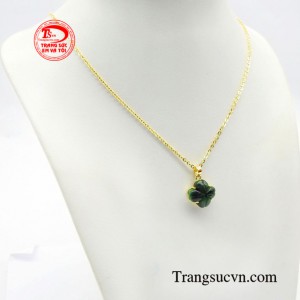 Nguồn năng lượng này mang đến trạng thái ổn định về tinh thần cho người dùng, giúp người dùng vui sống, loại bỏ căng thẳng, stress một cách đặc biệt hiệu quả.