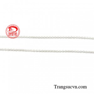 Vì vậy, khi sử dụng dây chuyền bạc, bạn không chỉ tạo ra vẻ ngoài thu hút mà còn giúp cải thiện sức khỏe của mình.