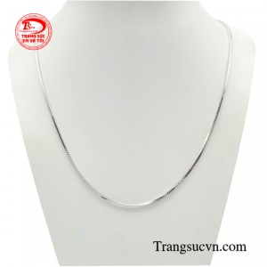 Dây chuyền nữ vàng trắng cuốn hút sẽ đem lại vẻ đẹp xinh xắn và đầy tinh tế cho phái đẹp.