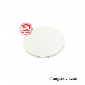 Đồng xu bạc từ lâu đã được sử dụng để đánh gió phòng cảm mạo của người xa xưa.