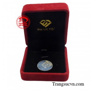 Sản phẩm được giao hàng toàn quốc.