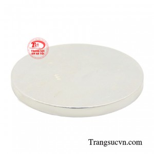 Khi đặt đồng xu ở những vị trí phong thủy thích hợp trong nhà hoặc văn phòng thì gia chủ cảm thấy sự tháy đổi tích cực về tài chính.