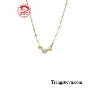 Sản phẩm là món đồ không thể thiếu trong cách phối đồ của bạn.