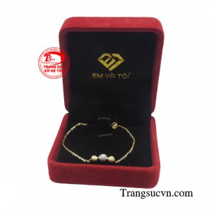 Sản phẩm được giao hàng toàn quốc.