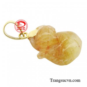 Không những vậy mà đeo mặt dây hồ ly mang lại may mắn và tài lộc trên con đường công danh, sự nghiệp của mình.