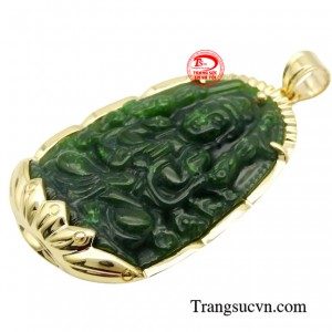 Đặc biệt mặt phật được chế tác từ ngọc cẩm thạch kết hợp vàng 10k giúp tăng nguồn năng lượng và bảo vệ sức khỏe.
