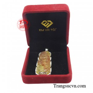 Sản phẩm được giao hàng toàn quốc.