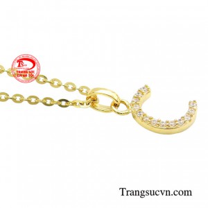 Sản phẩm là món quà vô cùng ý nghĩa dành tặng cho những người phụ nữ đặc biệt trong cuộc sống của bạn.