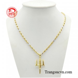 Bộ mặt dây vàng phong cách với kiểu dáng nhẹ nhàng, chiếc dây ôm trọn vòng cổ đem lại cảm giác dễ chịu khi đeo.