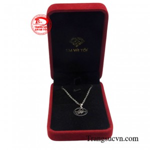 Sản phẩm được giao hàng toàn quốc.