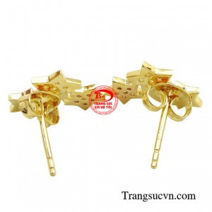 Đây là một món quà vô cùng ý nghĩa dành tặng cho những người phụ nữ bạn yêu thương, thể hiện sự quan tâm và trân trọng.