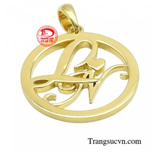 Hình tròn của mặt dây tượng trưng cho sự hoàn hảo vô tận giúp người đeo luôn may mắn trong cuộc sống.