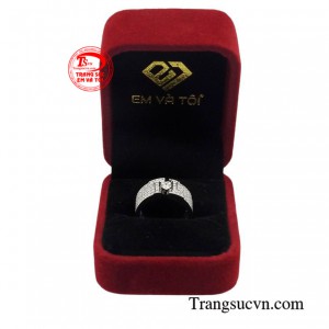 Sản phẩm được giao hàng toàn quốc.