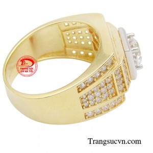 Hãy đến với EVT để trải nghiệm những mẫu nhẫn nam đẹp nhất nhé!
