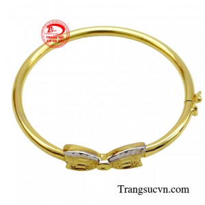 Vòng tay nơ cho bé yêu là món quà ý nghĩa dành tặng các bé nhân dịp đầy tháng, đầy năm.