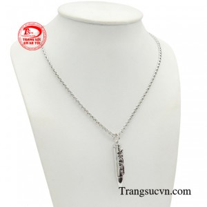 Bộ mặt dây không chỉ mang lại vẻ đẹp cho các anh mà còn giúp các anh thêm tự tin và nâng tầm phong cách của bản thân.