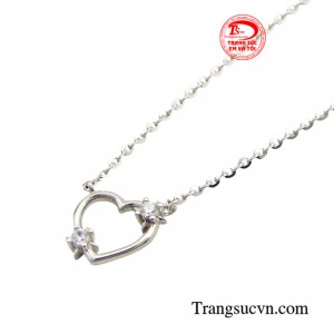 EVT luôn mang đến cho bạn những mẫu thiết kế dây chuyền đa dạng nhiều mẫu mã nhất.