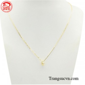 Dây chuyền vàng yêu thương là món trang sức thú vị và ý nghĩa được nhiều người yêu thích.