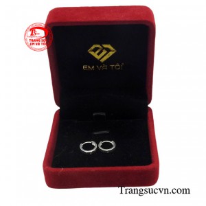 Sản phẩm được giao hàng toàn quốc.
