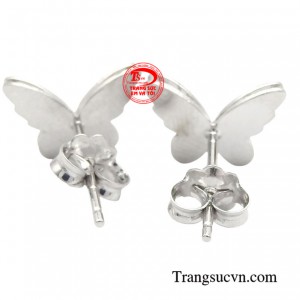 Người ta tin rằng biểu tượng hình hồ điệp giúp phái đẹp có một cuộc sống tràn đầy năng lượng, tự do.
