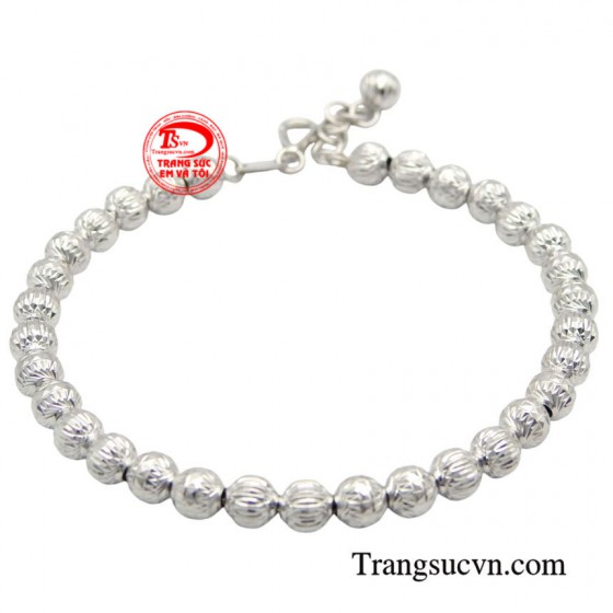 Lắc bi vàng trắng