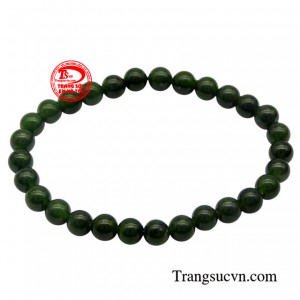 Chuỗi tay ngọc cát tường là món đồ trang sức và phong thủy được nhiều người ưa chuộng.