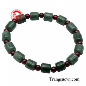 Sản phẩm mang đến nguồn năng lượng dồi dào từ đất trời mang đến nhiều may mắn bình an, thịnh vượng.