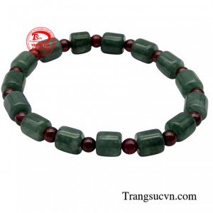 Chính vì vậy chuỗi tay ngọc là món quà tặng ý nghĩa vào các dịp lễ tết hay sinh thần dành cho người thân và bạn bè. 