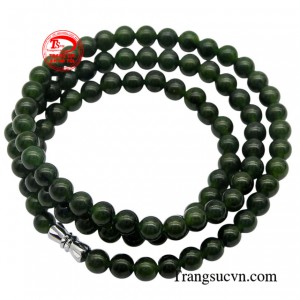 Sản phẩm sẽ là món quà mang ý nghĩa may mắn để dành tặng bà, tặng mẹ vào những dịp lễ. 