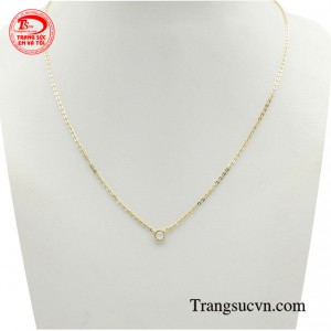 Khoảnh khắc tinh tế giúp gương mặt bạn trở nên sang trọng và tinh tế hơn.
