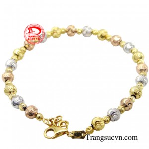 Sản phẩm là bí quyết giúp bạn trở nên xinh đẹp nổi bật và tỏa sáng.