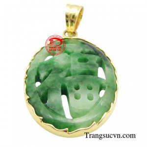 Ngọc jadeite trở thành biểu tượng của sự sang trọng và đẳng cấp trong thế giới trang sức.