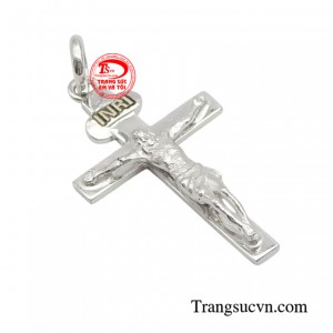 Mặt thánh giá vàng là món quà vô cùng ý nghĩa dành tặng cho những người thân, bạn bè vào các dịp đặc biệt như sinh nhật, dịp Giáng sinh....