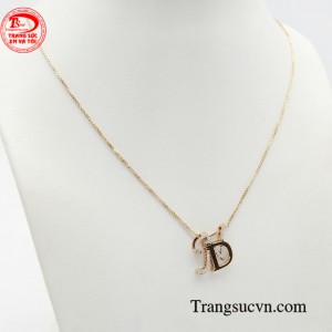 Bộ sản phẩm không đơn thuần chỉ là món quà vật chất, mà còn có ý nghĩa về giá trị tinh thần đối với người được tặng.