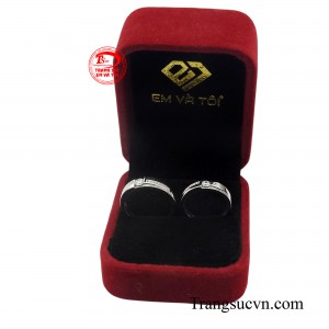 Sản phẩm được giao hàng toàn quốc.