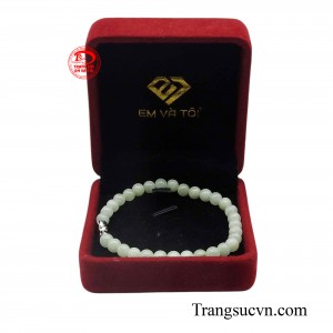 Sản phẩm được giao hàng toàn quốc.