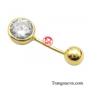 Khuyên rốn được chế tác trên chất liệu vàng 18k mang lại độ sáng bóng và bền đẹp không bị gỉ cho các cô nàng khi đeo. 