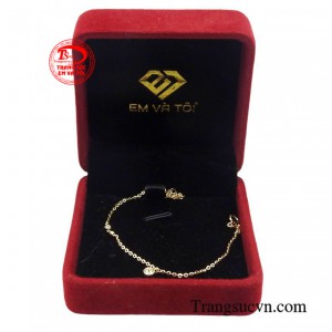 Sản phẩm được giao hàng toàn quốc.