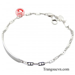 Hãy đến với trang sức Em và Tôi để lựa chọn những gì tốt và đẹp nhất dành cho người thân thương hay cho chính bản thân mình.