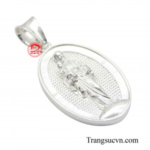 Mặt dây bạc Đức Mẹ là một món quà ý nghĩa dành tặng bản thân hoặc người thân vào các dịp đặc biệt như giáng sinh, tết .....