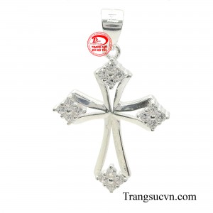 Mặt bạc thánh giá phước lành là món trang sức với thiết kế tinh tế và kích thước nhỏ gọn mang ý nghĩa tâm linh sâu sắc.